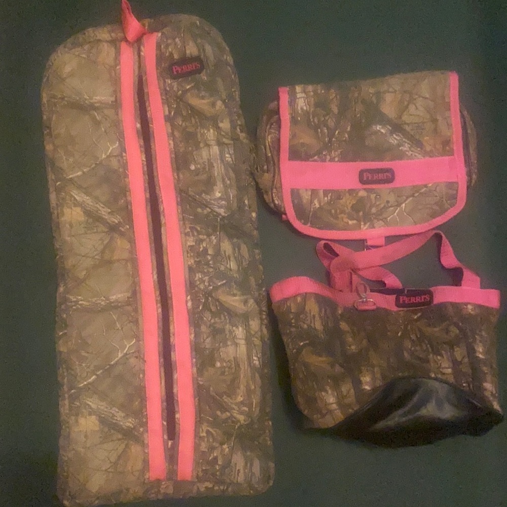 Perri’s Bridle Bag, Hanging Organizer and Tote